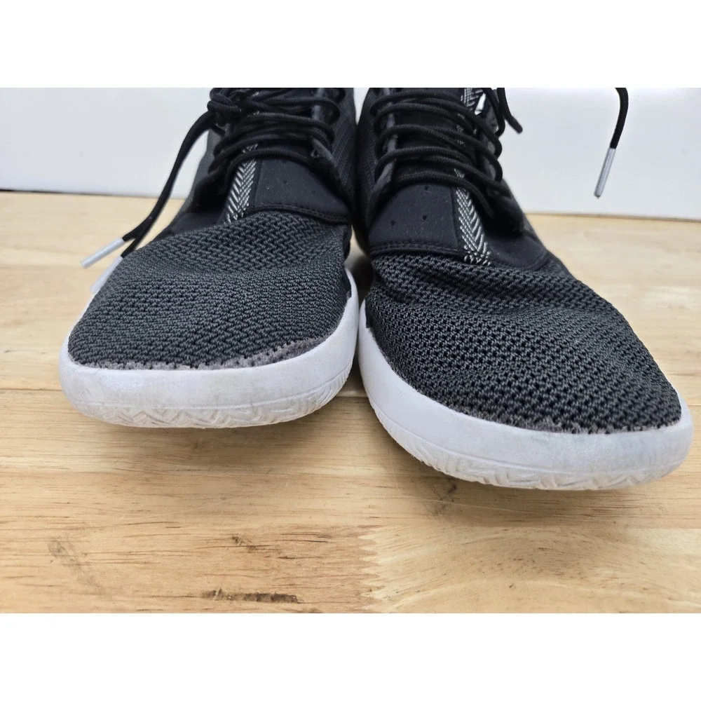 Jordan Eclipse Black/White Sneakers Mens Size 9.5,  724010-010